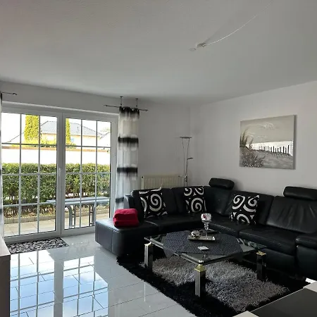 Apartman Aminas Ferienwohnung 3 *